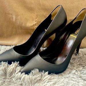 FENDI black leather heels